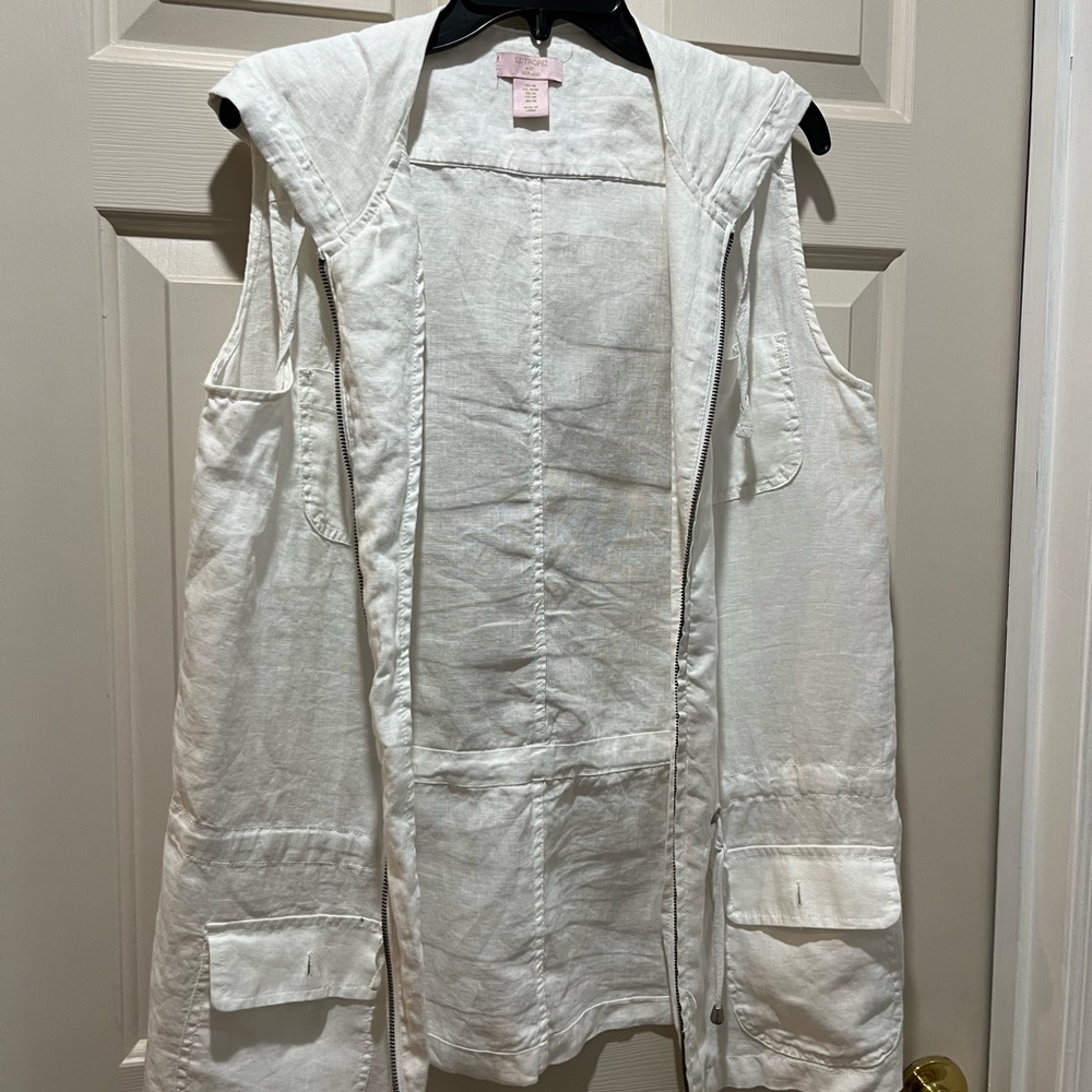St. Tropez Cream Sleeveless Vest